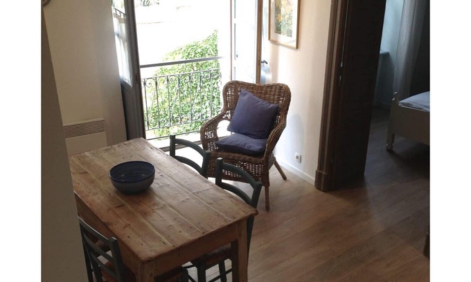 Beaufort Chalet De Ski | Restored Winemakers Homes In Picturesque Hamlet in heart of Minervois wine area