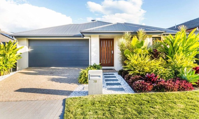 Dakabin Maison | Charming 3BR House in the Heart of Dakabin
