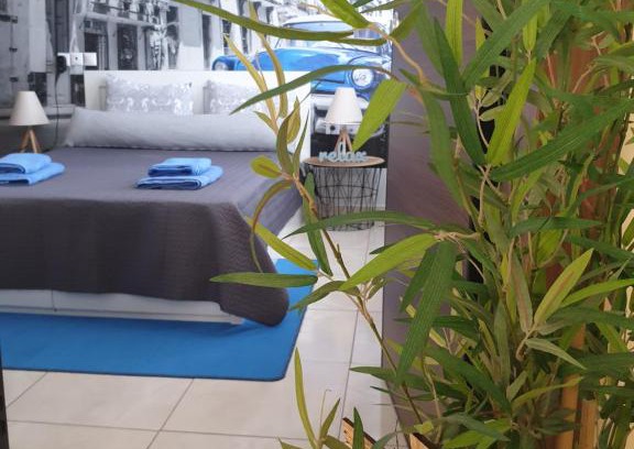 Volos City Centre Appartement | Retro Central Studio