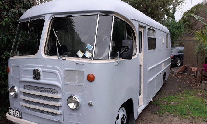 Waikanae Maison | retro housebus love