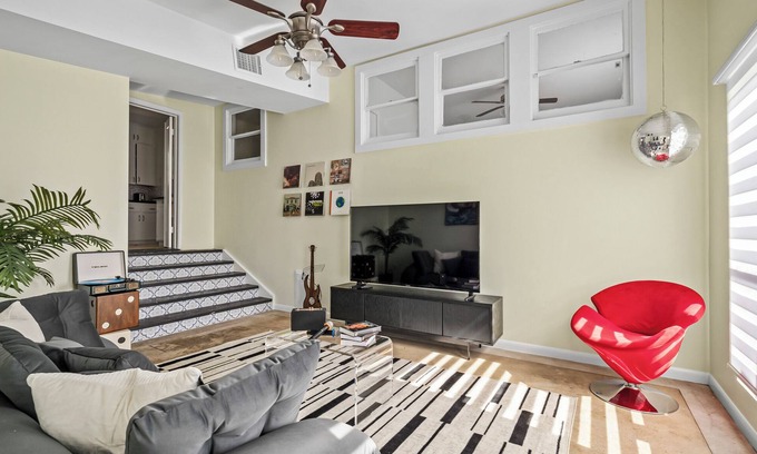 Zilker Maison | Retro Vibes & Zilker Views: Music House by ACL