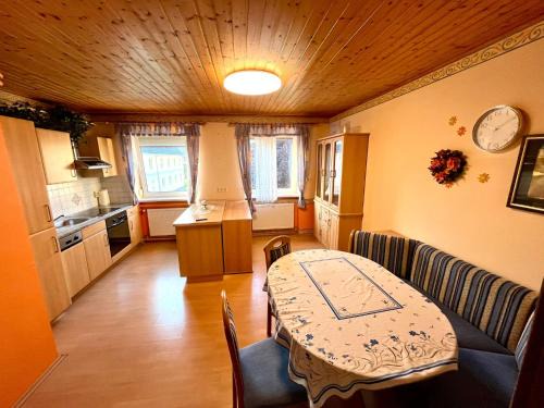Niklasdorf Appartement | Retro Wohnung Niklasdorf