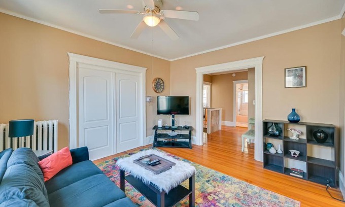 Revere Appartement | Revere Vacation Rental Near MBTA about 7 Mi to Boston!