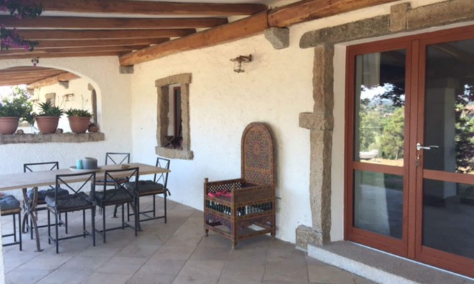 Baja Sardinia Maison | REY HOUSE AL MARE PANORAMA WI-FI EXCEPTIONNEL, PARKING DANS UN OASIS DE PAIX
