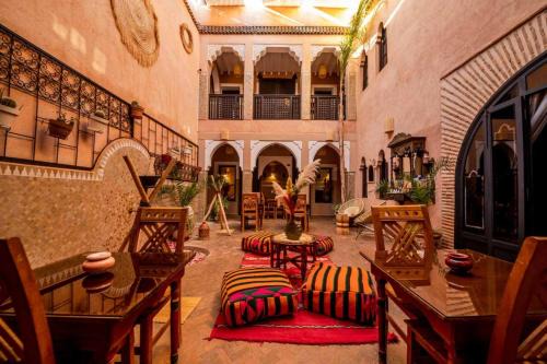 Bab Taghzout Maison | Riad 7 Saints