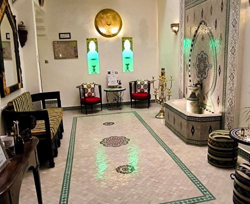 Zaouia Sidi Rhalem Maison | Riad DAR BARBI