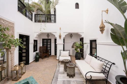 Bab Taghzout Maison | Riad Privatif avec Personnel et Services Exclusifs - Kasbah Boma Marrakech I
