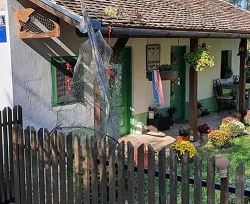 Ilok Appartement | Ribarska kuća - Ilok ,tradicijska kuća-sobe