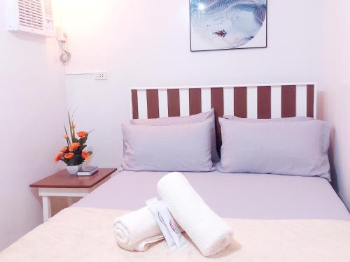 Marilao Hôtel | Rics Staycation at Urban Deca Homes Marilao, Bulacan