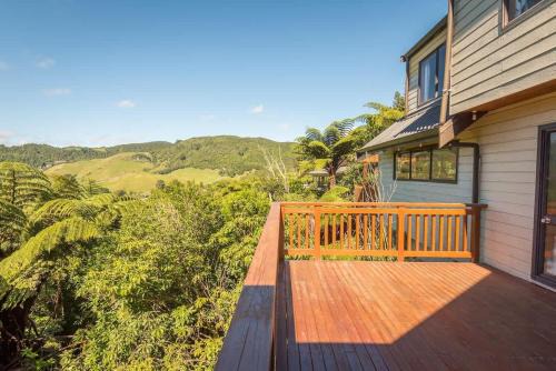 Lake Okareka Maison | Ridge Retreat