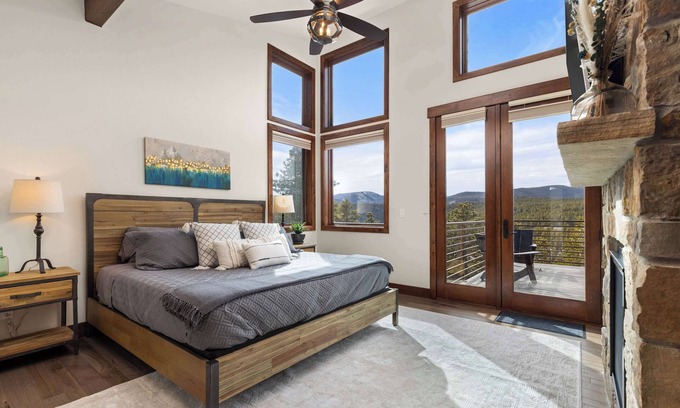 Nederland Maison | Ridge View Retreat - Panoramic Views and Hot Tub