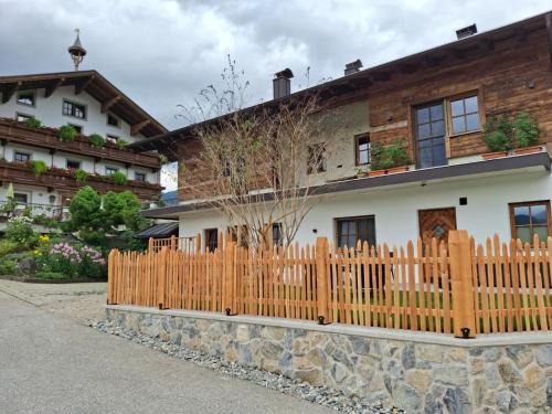 Glatzham Appartement | Riedhof-Zuahaus