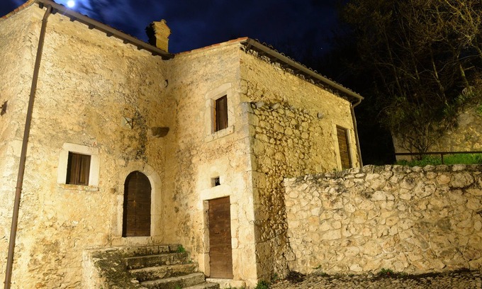 Calascio Maison | Rifugio della Rocca