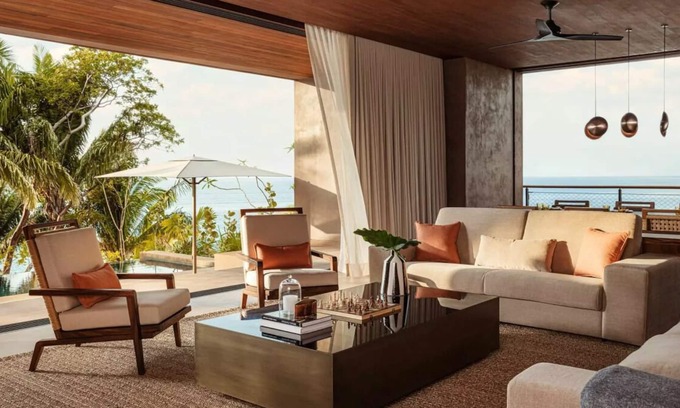 Lo de Marcos Maison | Right On The Beach! Balcony, Outdoor Pools, Free Breakfast, Free Parking!