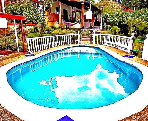 La Vega Maison | Rincón del colibrí/casa campestre/piscina/la vega