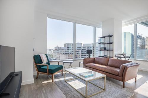 South Beach Appartement | Rincon Hill 2BR w Gym Movie Theater nr tech SFO-206