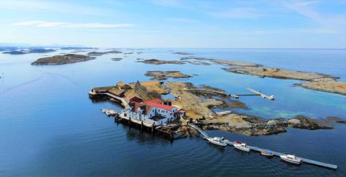 Aure Hôtel | Ringholmen Sjøhus