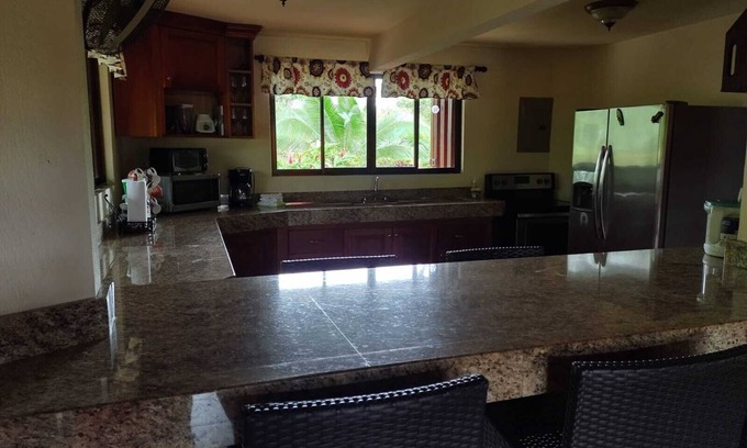 San Rafael de Guatuso Maison | Río Celeste Rustic House located on a farm and surrounded by nature