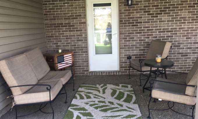Washington Appartement | Rise and Shine - Entire 1 Bedroom Apartment