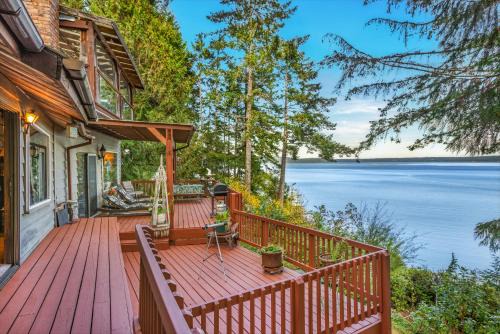 Brinnon Maison | Rita's Lodge