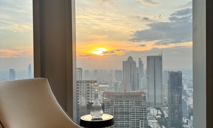 Silom Copropriété | Ritz Carlton Residences level 52nd! Breathtaking view!