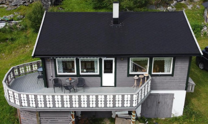 Russenes Maison | Rivdnji Holiday Home Smørfjord