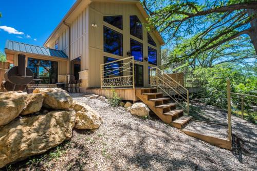 Rio Frio Maison | River Bluff Cabins