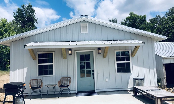 Tecumseh Maison | River Home& 15 acres with your own beach next to Hodgson Mill.