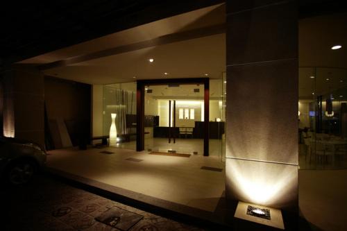 West District Hôtel | River Hotel