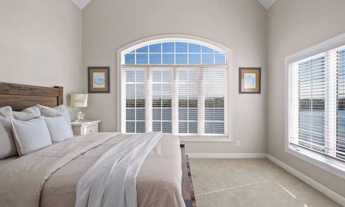 Jeffersonville Maison | River House - OmG Views Minutes to Bourbon Trail