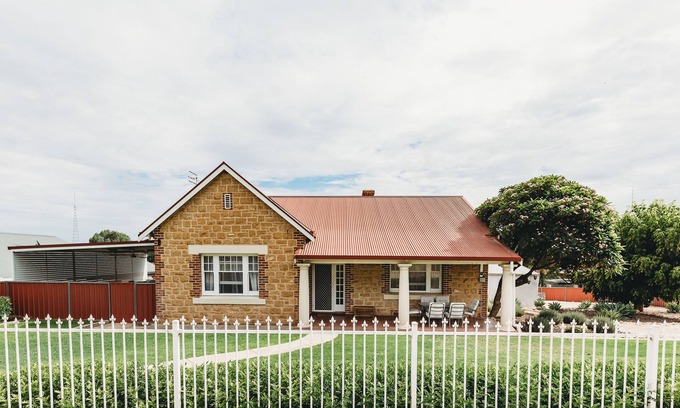 Waikerie Maison | River Rest