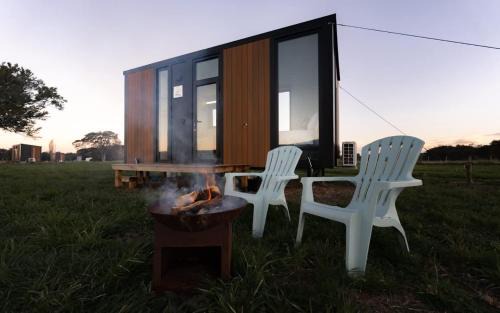 Waimate District Maison | River Road Retreat 3 by Tiny Away