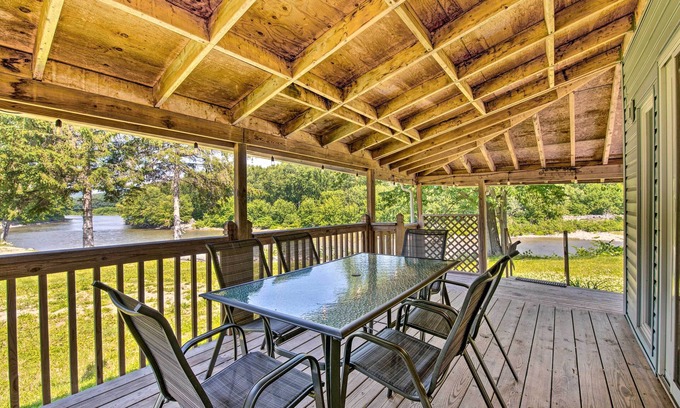 Susquehanna Maison | River Views & Covered Deck: Susquehanna Home!