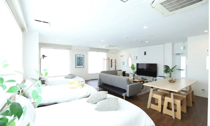 Hiroshima City Centre Appartement | River Villas 6FSpacious top floor approx 55Cle / Hiroshima Hiroshima