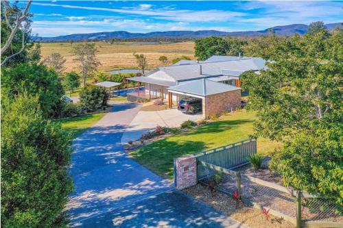 Tamborine Maison | Riverbend Ranch Tamborine