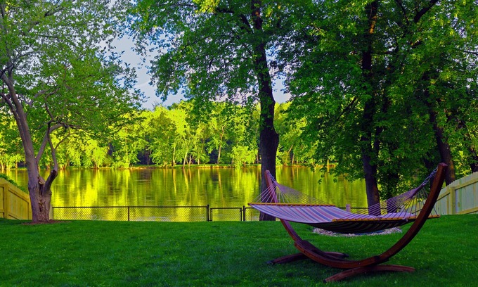 Rockford Maison | Riverfront Cottage sur Rock River