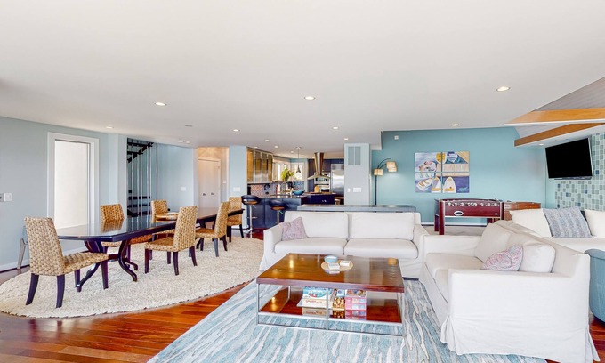 Herald Harbor Maison | Riverfront home with private dock, foosball table, fireplace, river views
