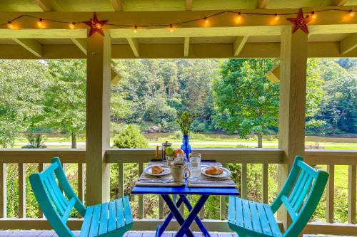 Lansing Maison | Riverfront Home with Fire Pit and Deck in Lansing