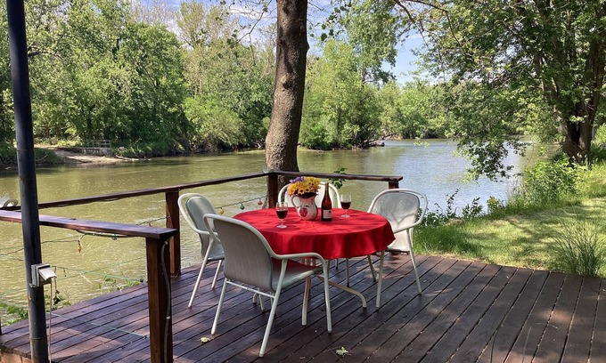 Grass Creek Maison | Riverfront house on the Tippecanoe River- Boo - Boo’s den - lower level