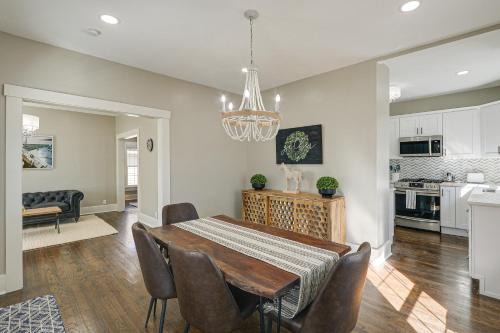 Newton Maison | Riverfront Newton Vacation Rental Near Wichita!