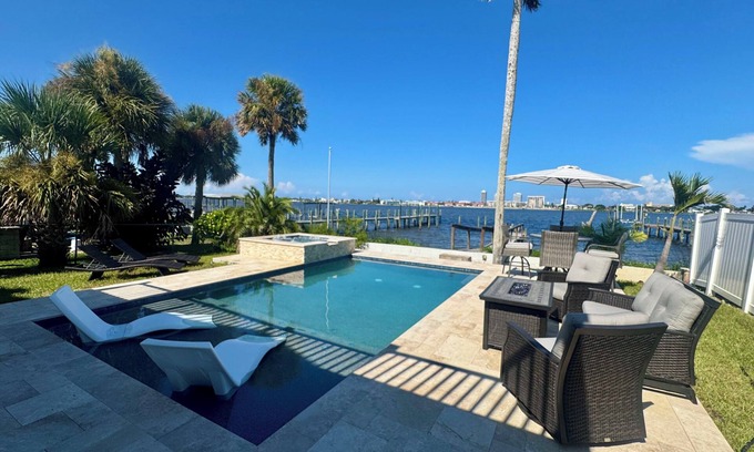 Rio Vista Maison | Riverfront Retreat - Minutes from Beach, Speedway, Ocean Center & Pictonia!