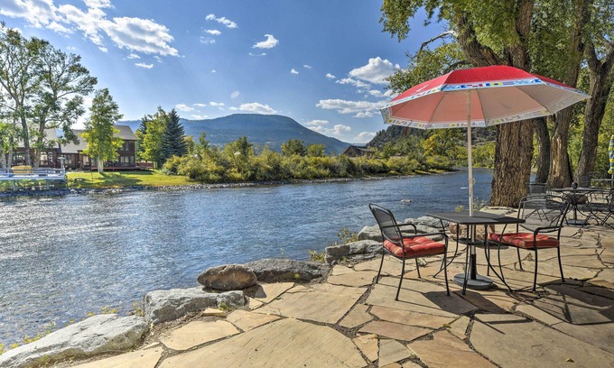 South Fork Maison | Riverfront South Fork Abode w/ Views: Fish & Hike