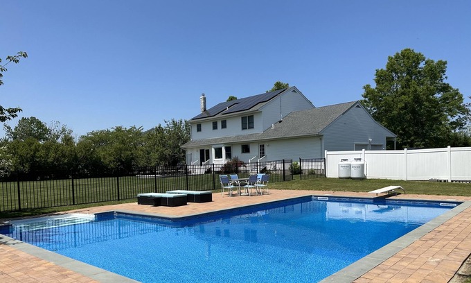 Calverton Maison | Riverhead Heated Pool Oasis near Lavender Fields, Splish Splash and Tanger Mall