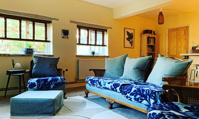 Itteringham Appartement | Riverside Apartment with Private Sauna