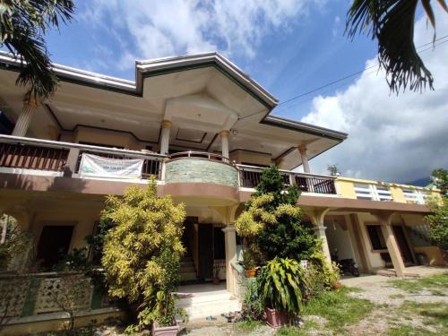 Puerto Galera Lit Et Petit-Déjeuner | Riverside at Aninuan Accommodation and Food