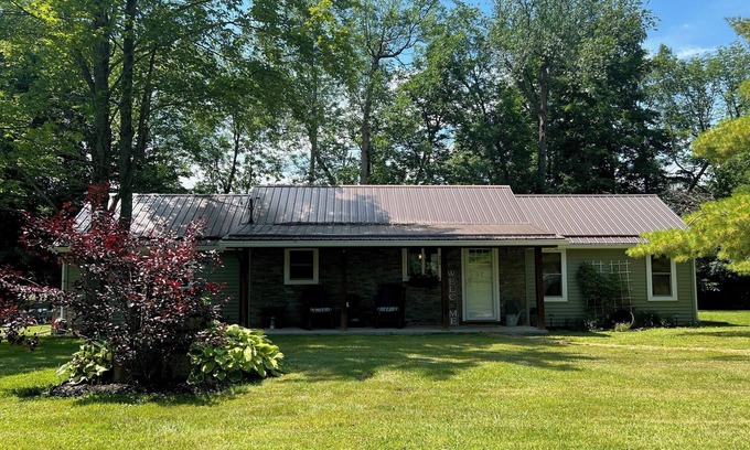 Chase Mills Cabine | Riverside cabin with excellent kayaking and fishing