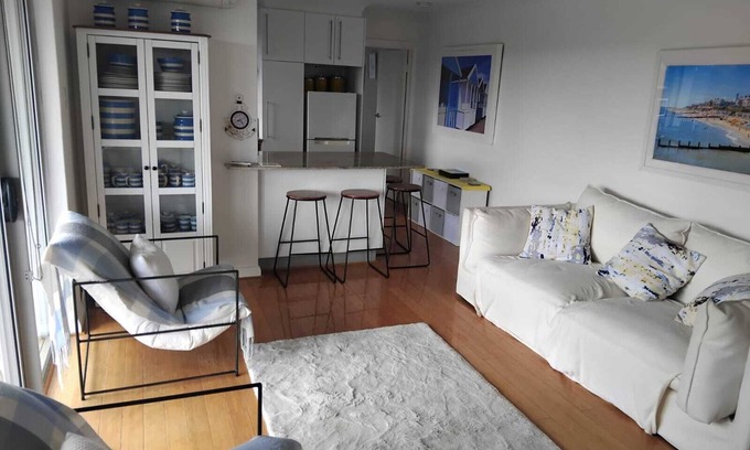 Applecross Appartement | Riverside Escape Cozy 2BRM Balcony Views *Applecross"