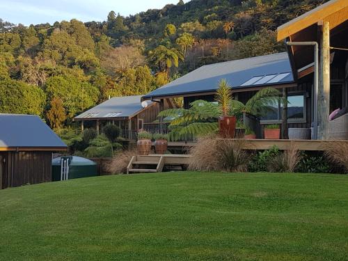 Karamea Chalet De Ski | Riverstone Retreat Karamea
