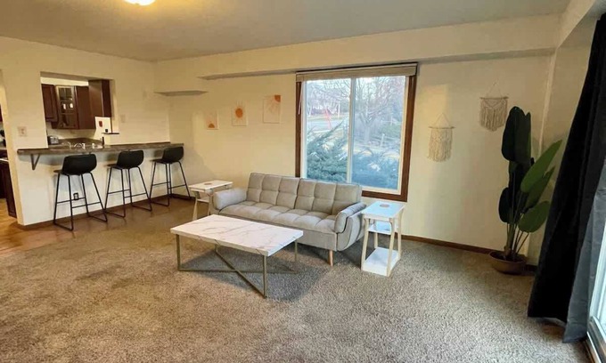 Baraboo Appartement | Riverview Apartment #21