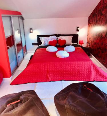 Cesis Appartement | Rožu romantika